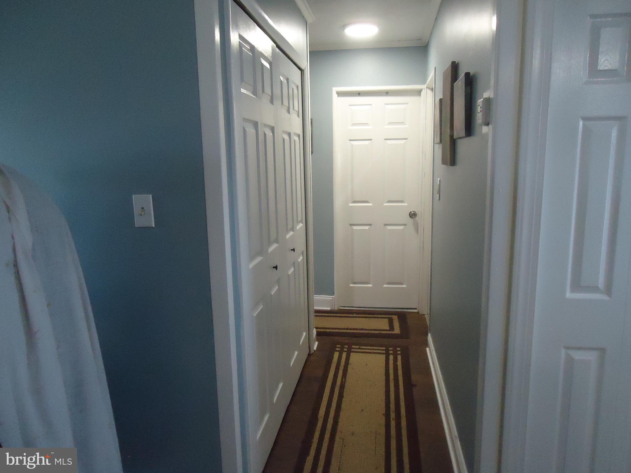 OAKTREE HOLLOW - Residential