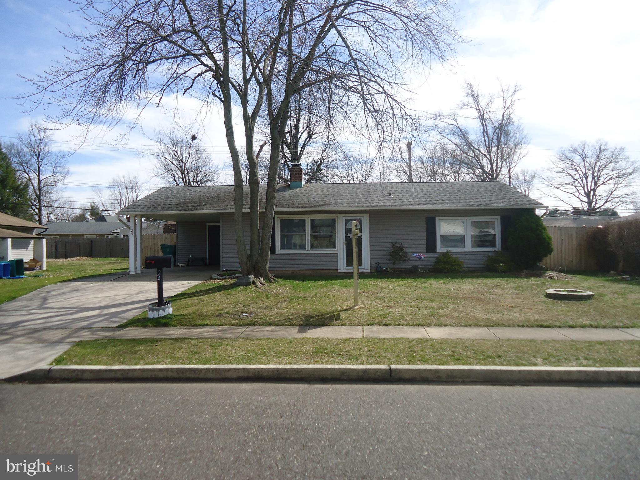 OAKTREE HOLLOW - Residential