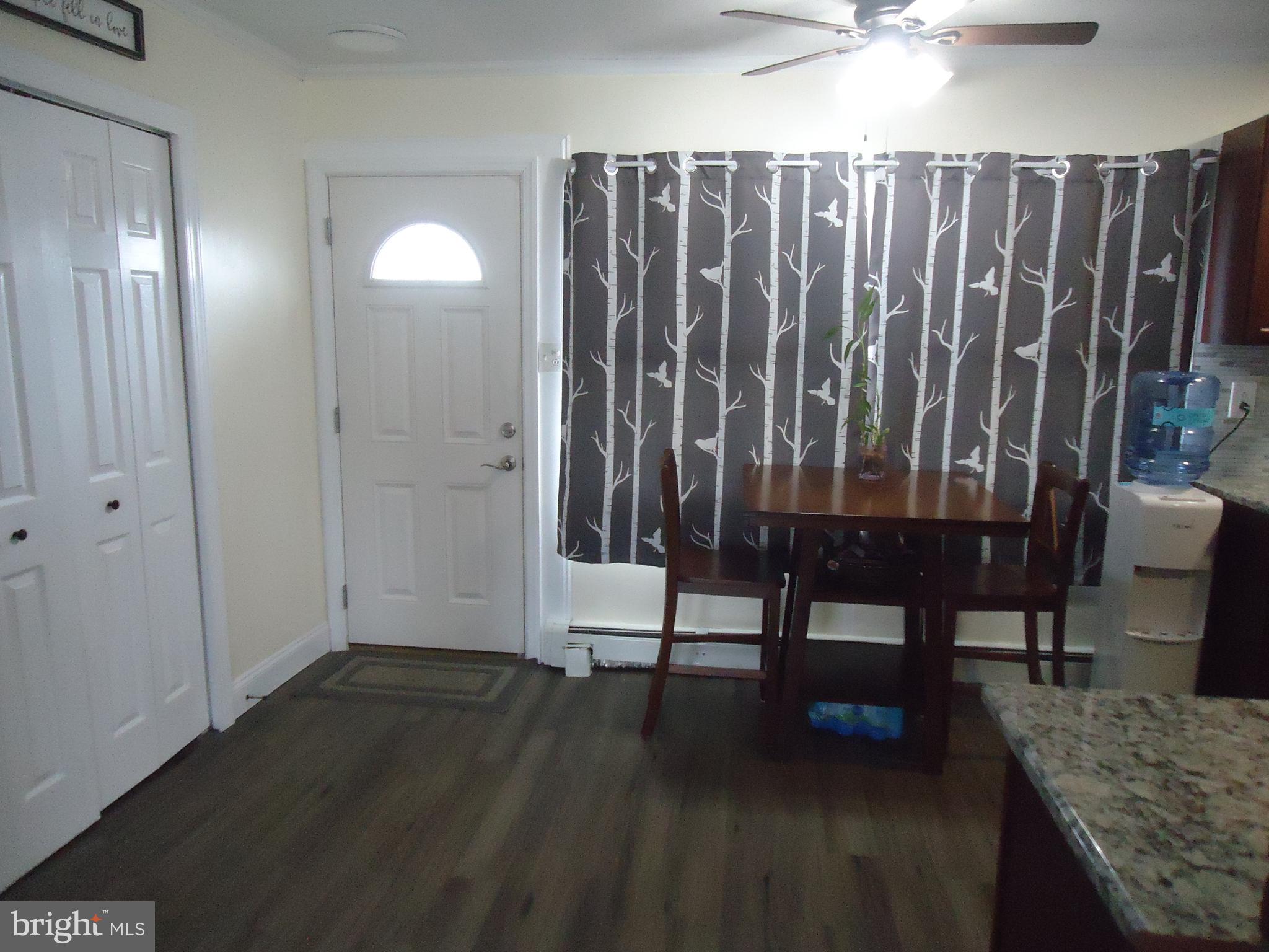 OAKTREE HOLLOW - Residential