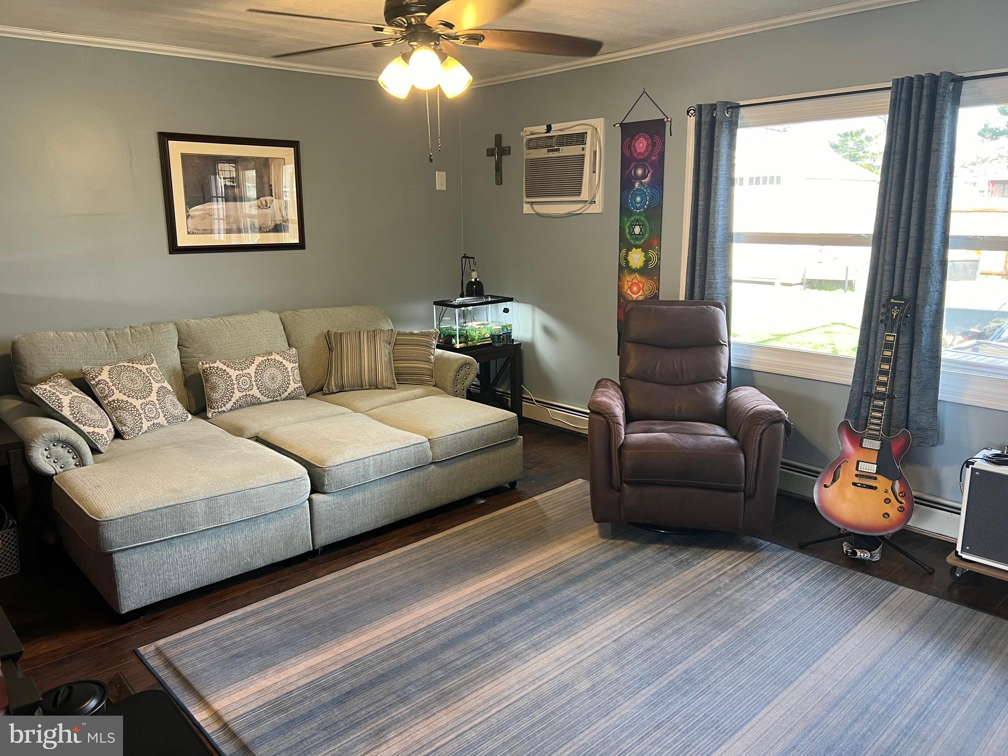 OAKTREE HOLLOW - Residential