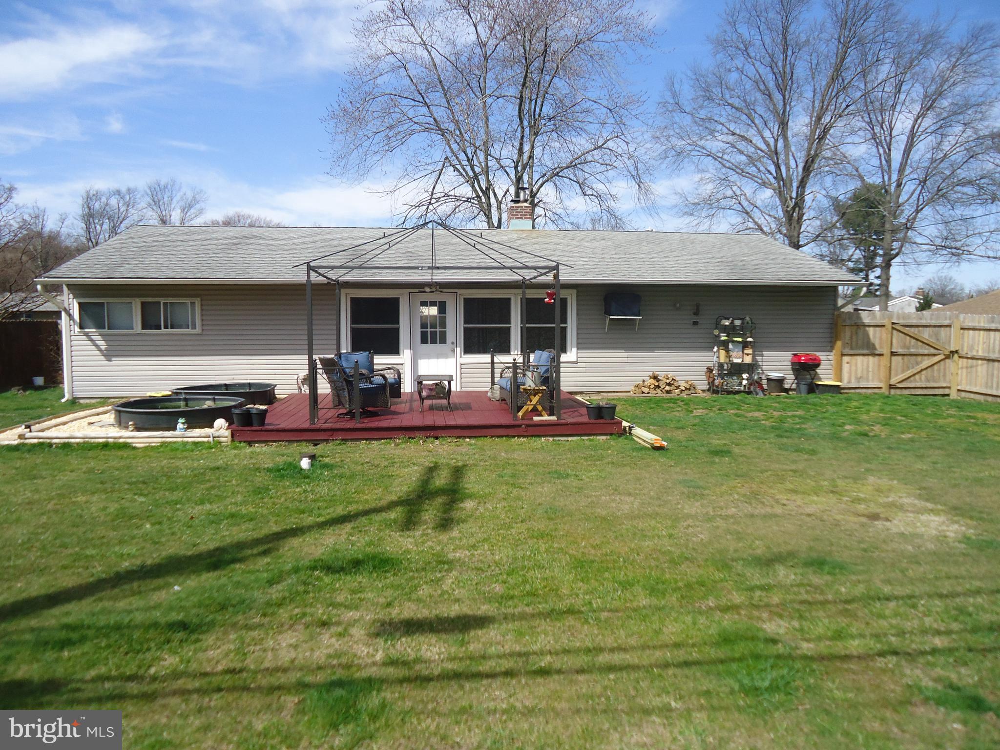 OAKTREE HOLLOW - Residential