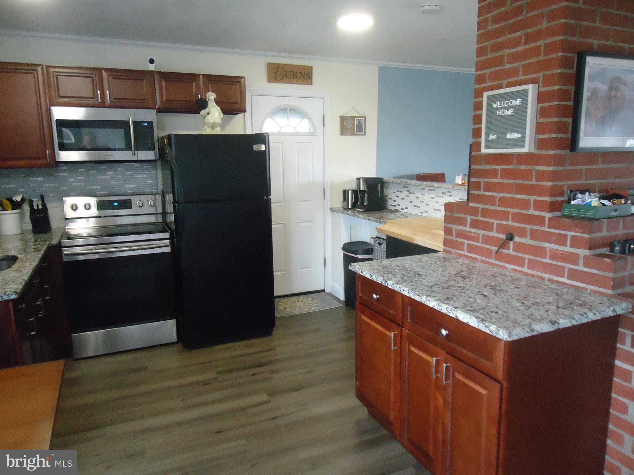 OAKTREE HOLLOW - Residential