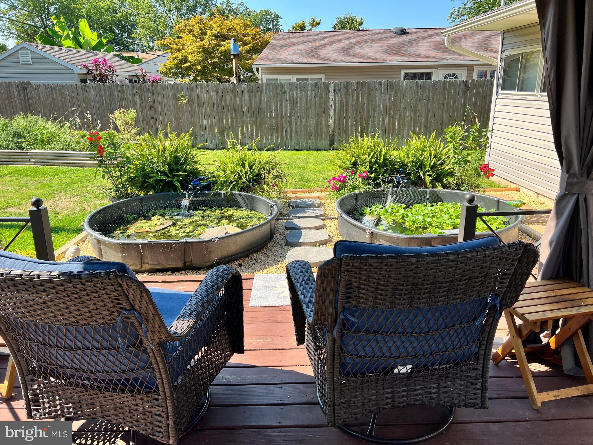 OAKTREE HOLLOW - Residential