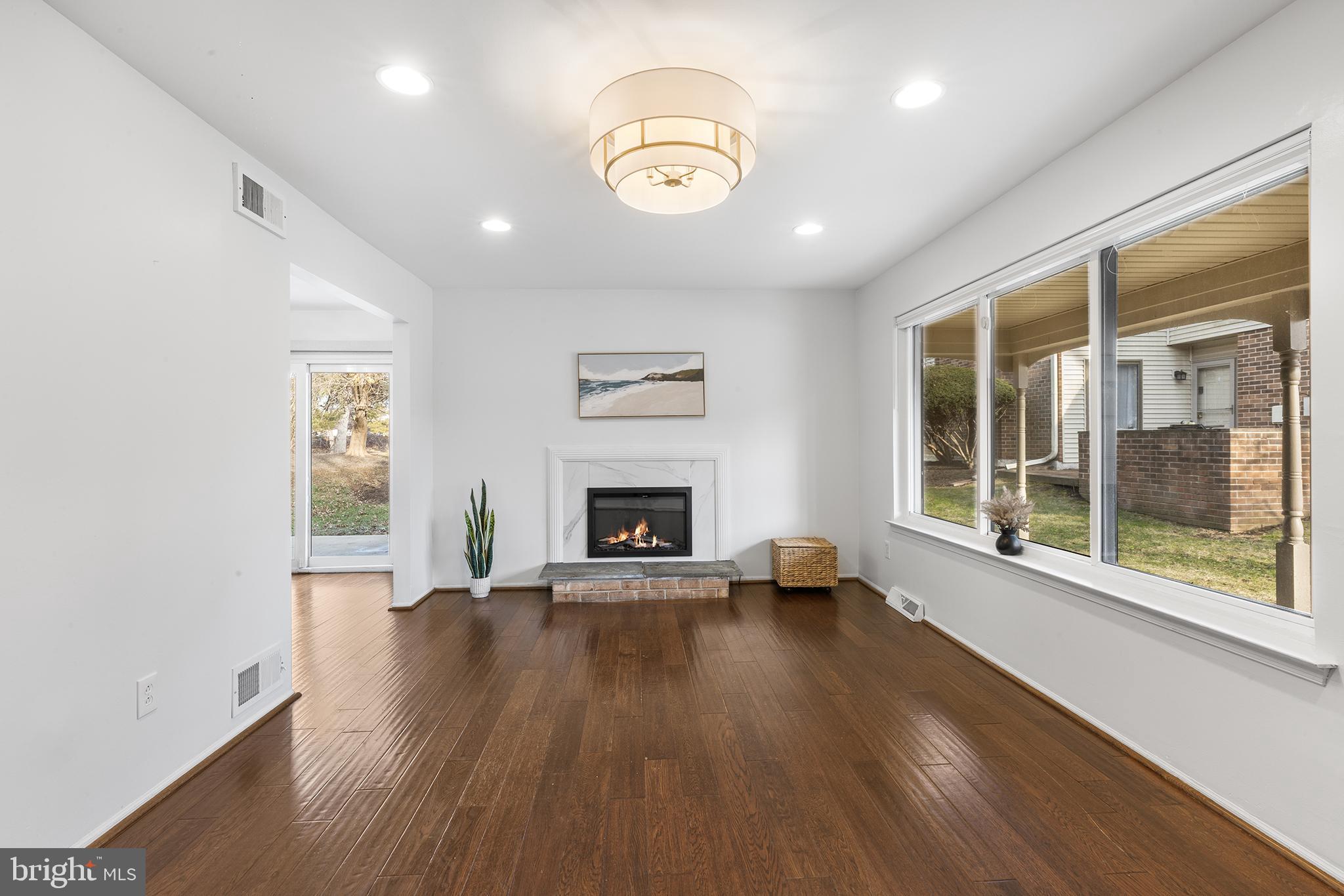 SPRINGDELL VILLAGE - Residential Lease