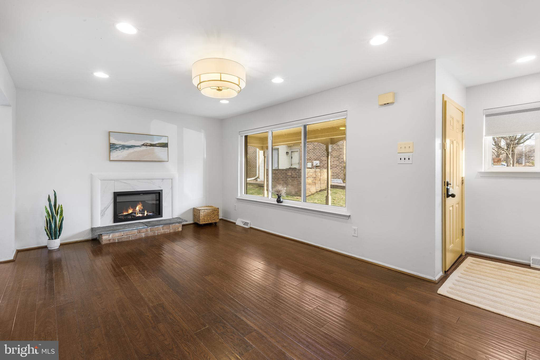 SPRINGDELL VILLAGE - Residential Lease