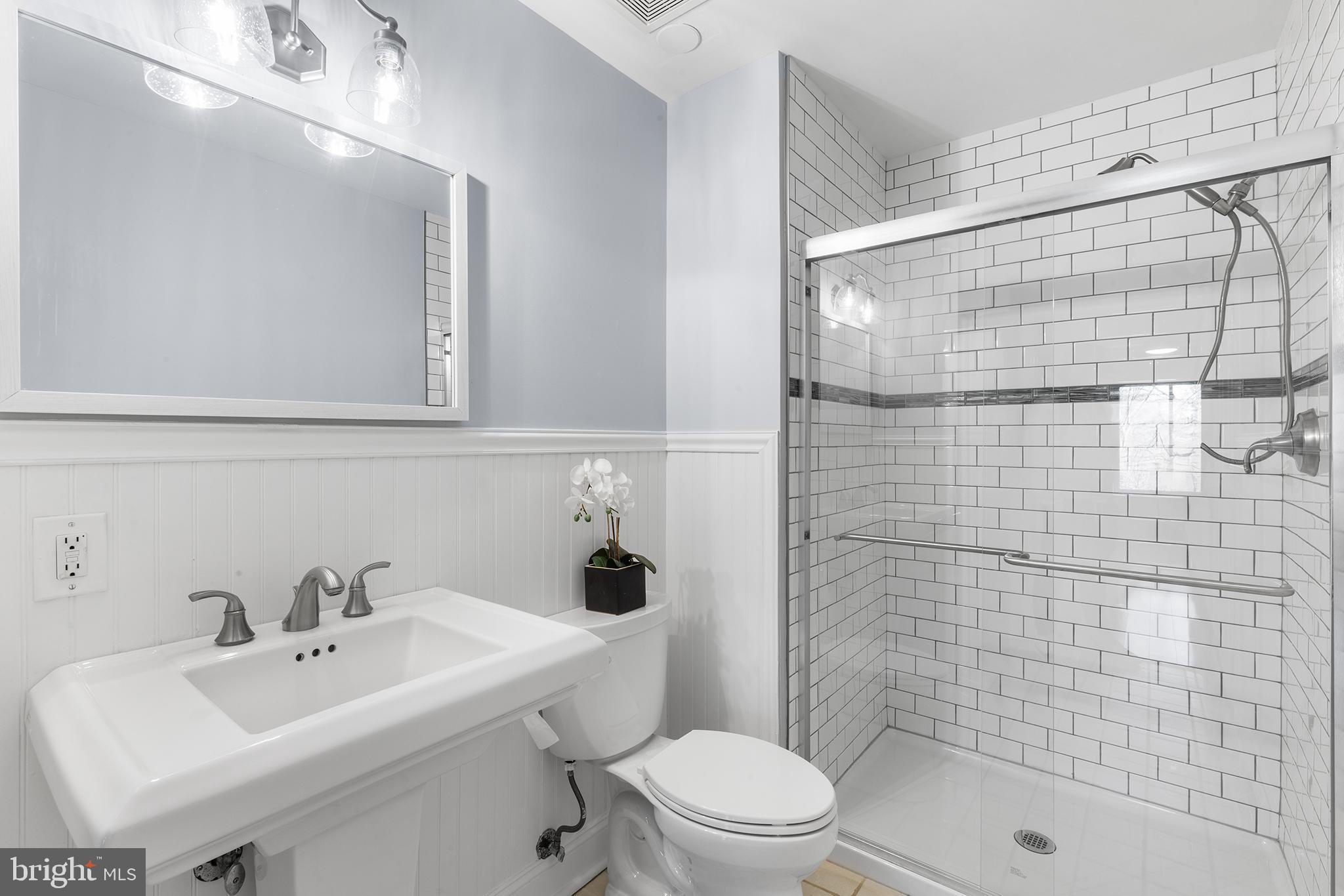 SPRINGDELL VILLAGE - Residential Lease