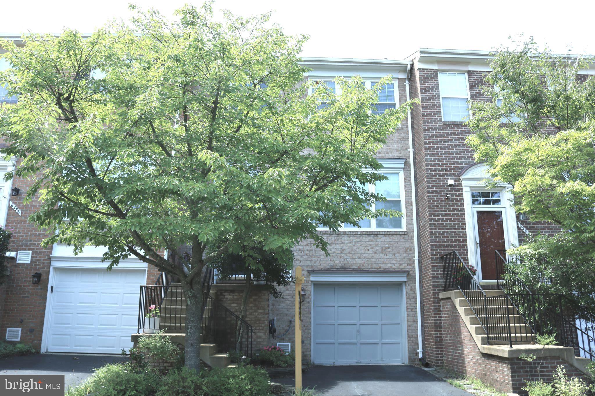 KINGSTOWNE - Residential Lease