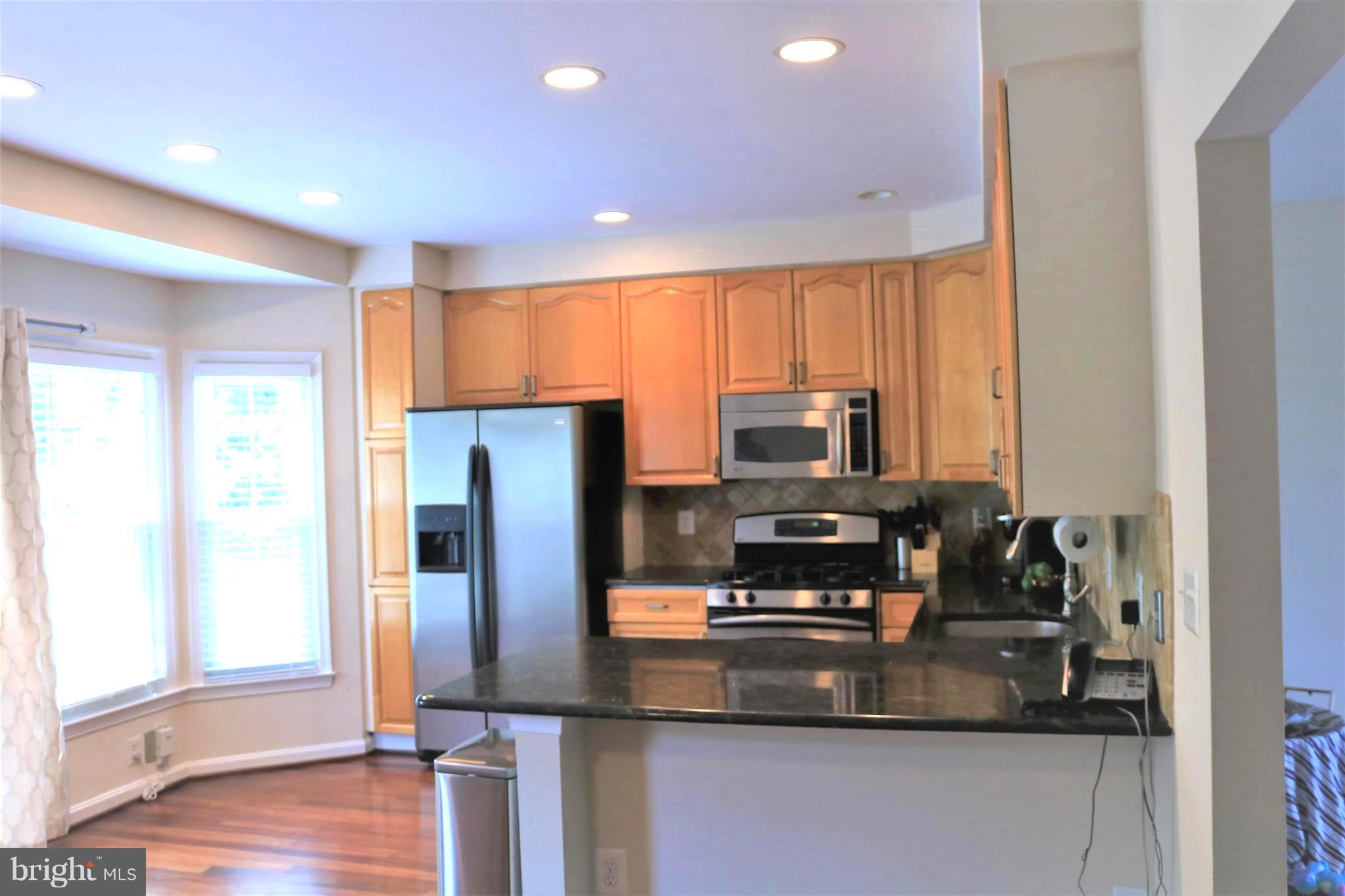 KINGSTOWNE - Residential Lease