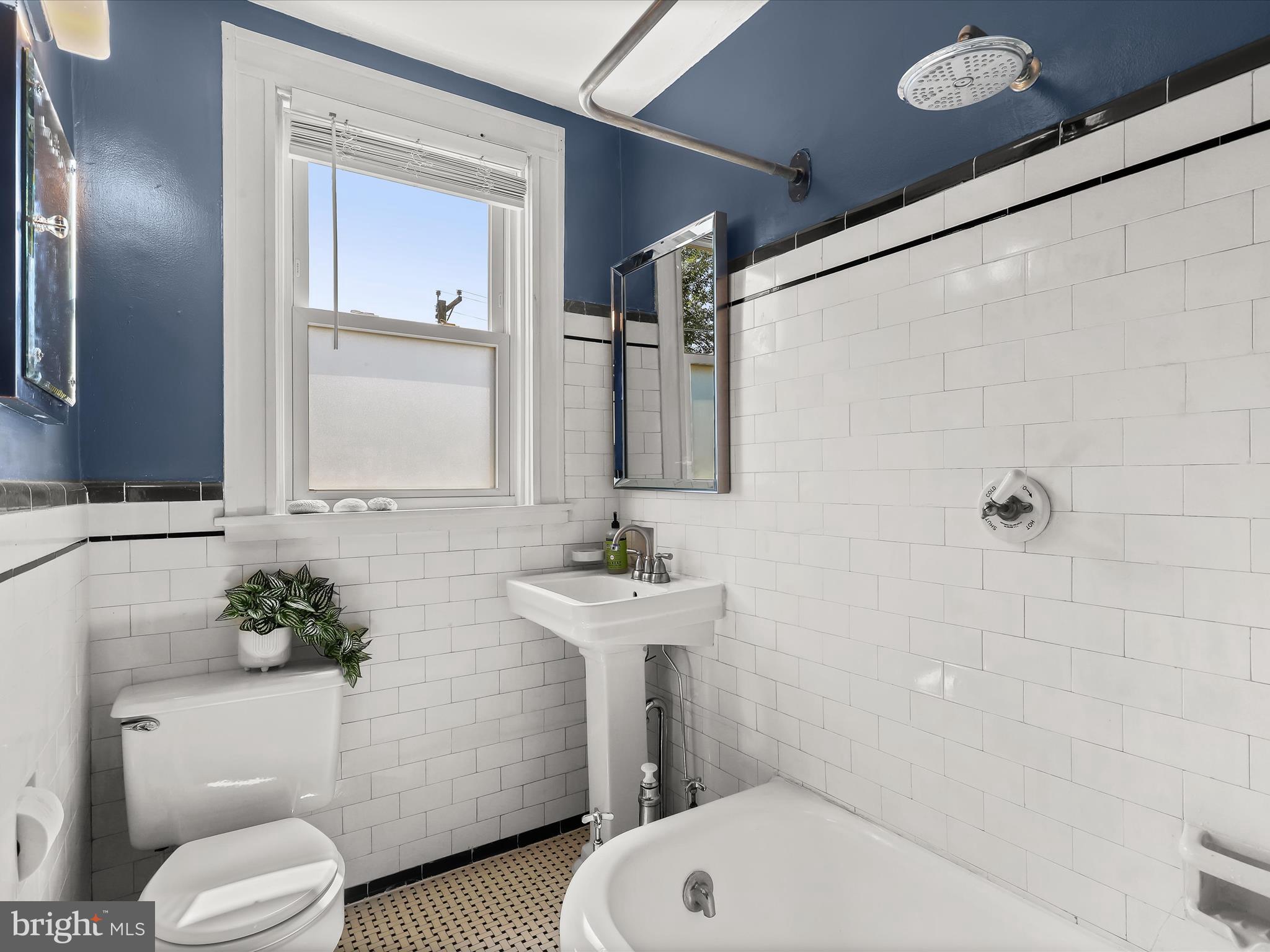 MAYFIELD - Residential