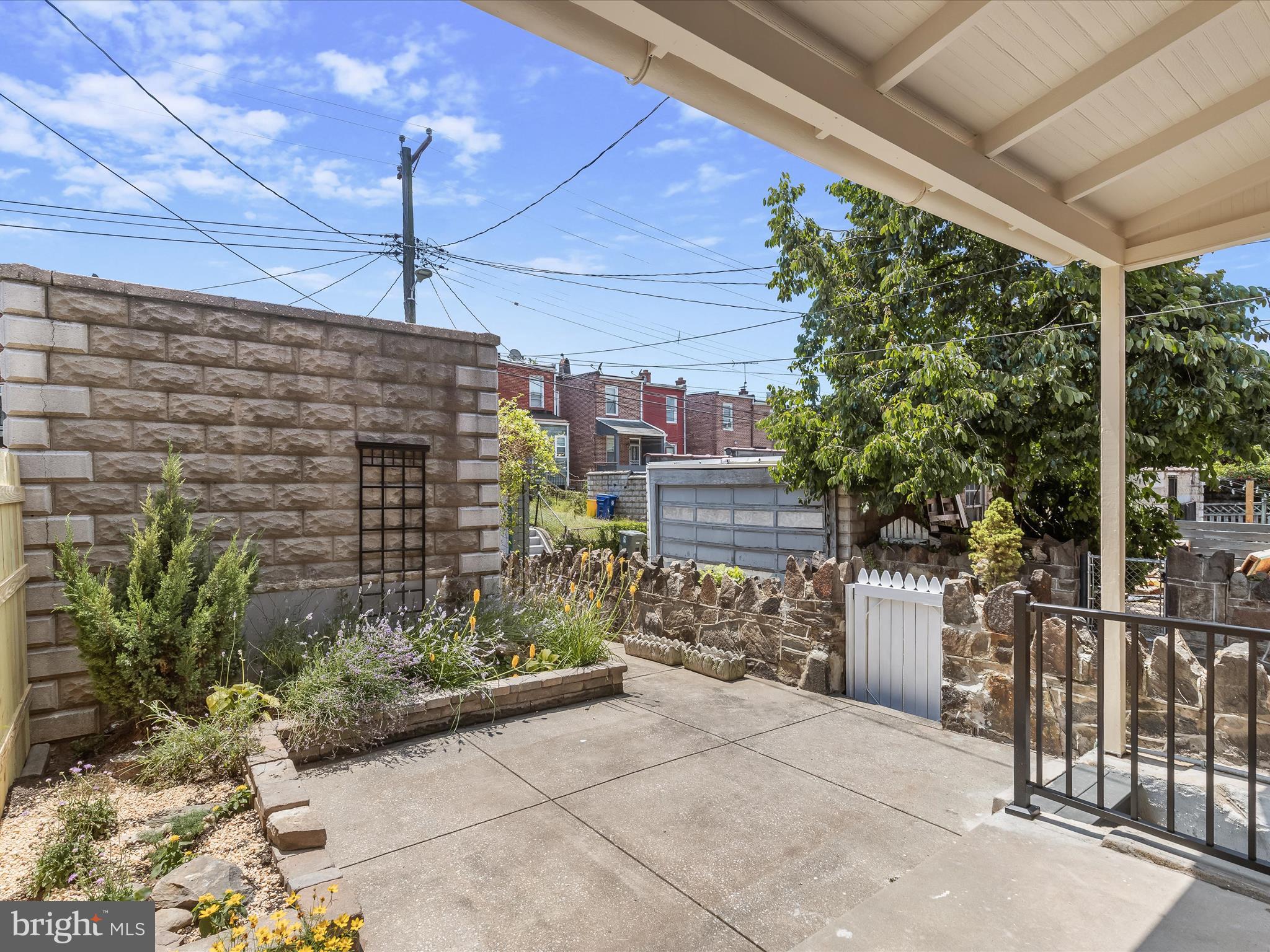 MAYFIELD - Residential