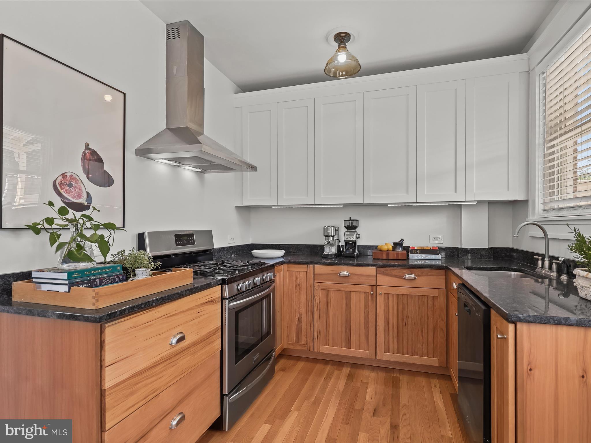 MAYFIELD - Residential