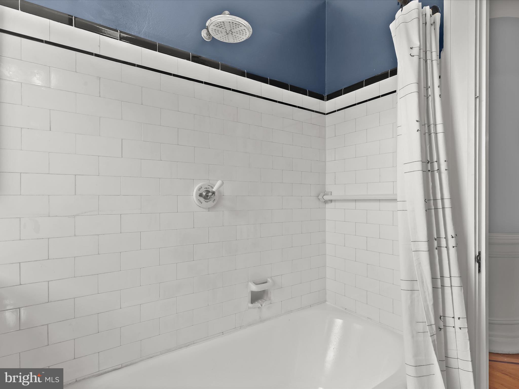 MAYFIELD - Residential