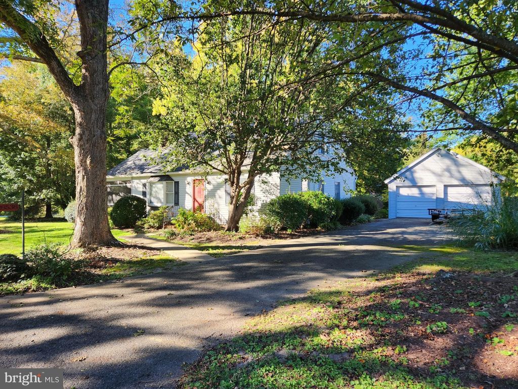 Photo of 28538 Edgemere Road, EASTON, MD 21601 (MLS # MDTA2012162)