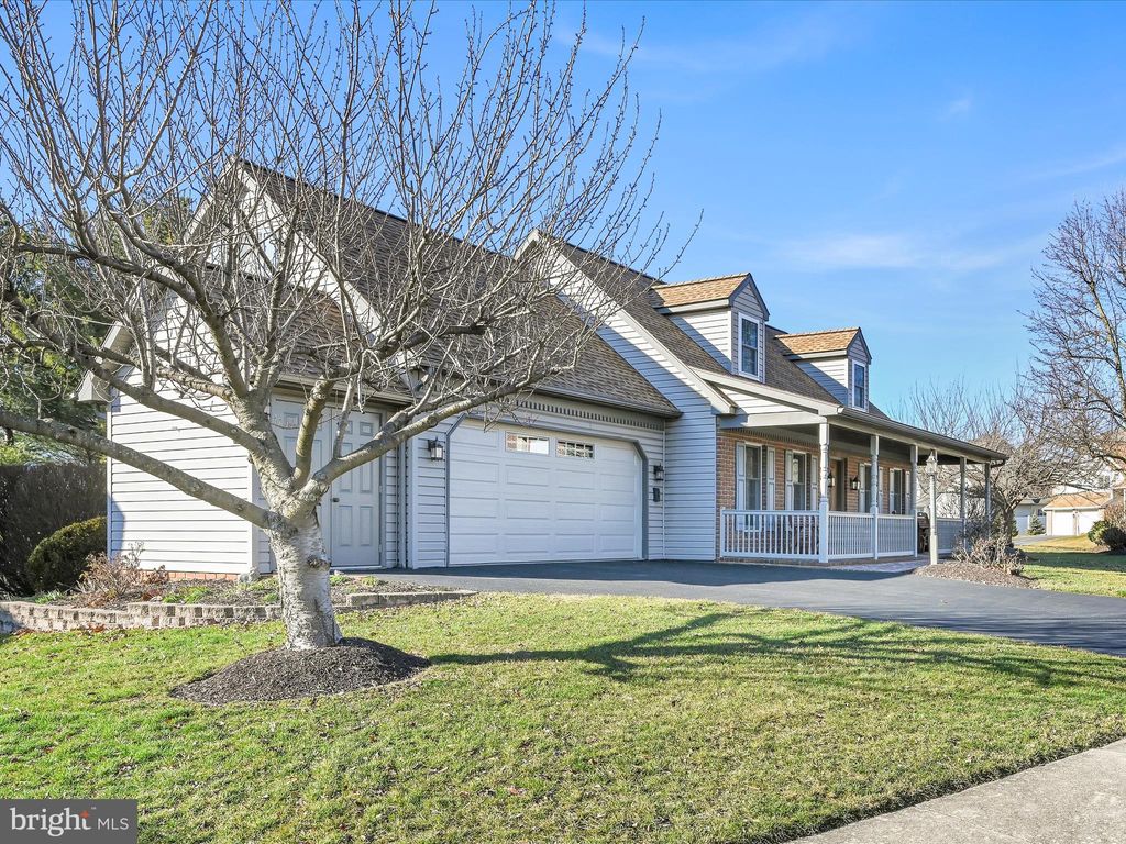 Photo of 245 Mason Drive, Ephrata, PA 17522 (MLS # PALA2046804)