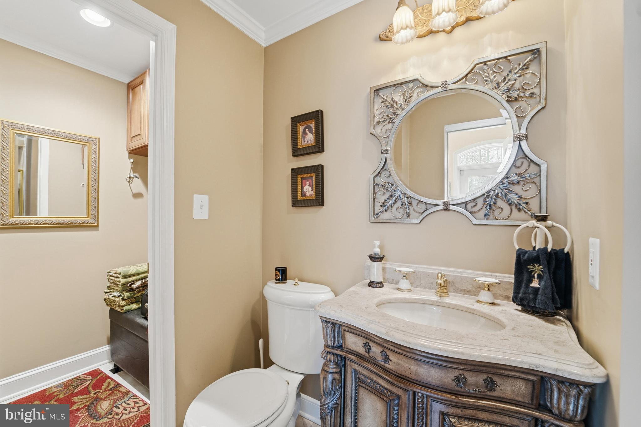 RIVERSIDE MANOR - Residential