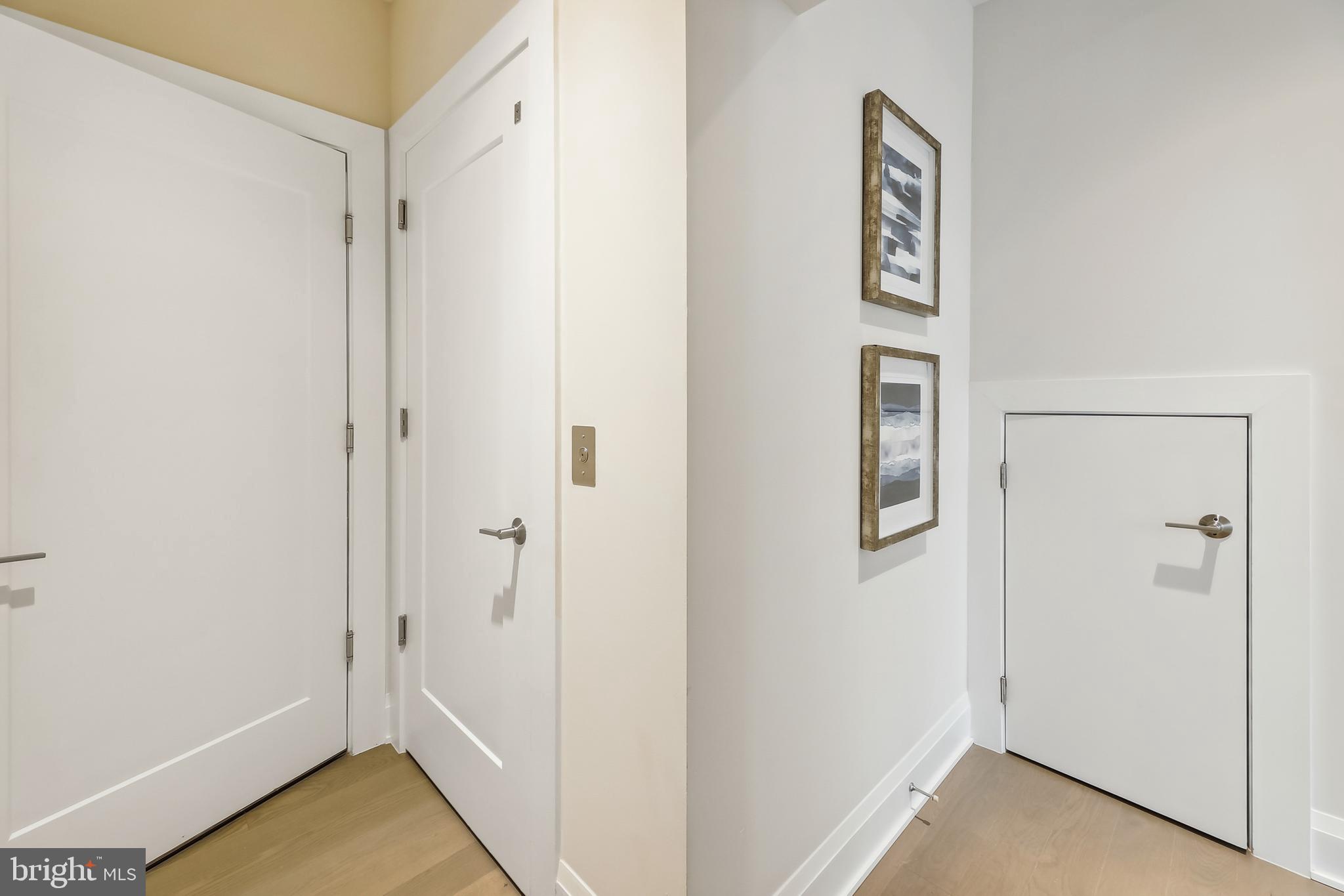 ROBINSON LANDING - Residential