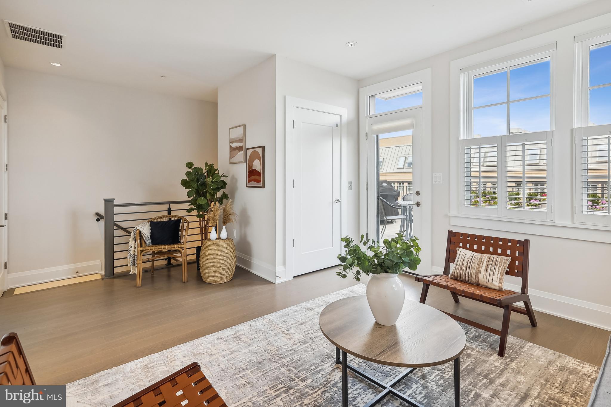 ROBINSON LANDING - Residential