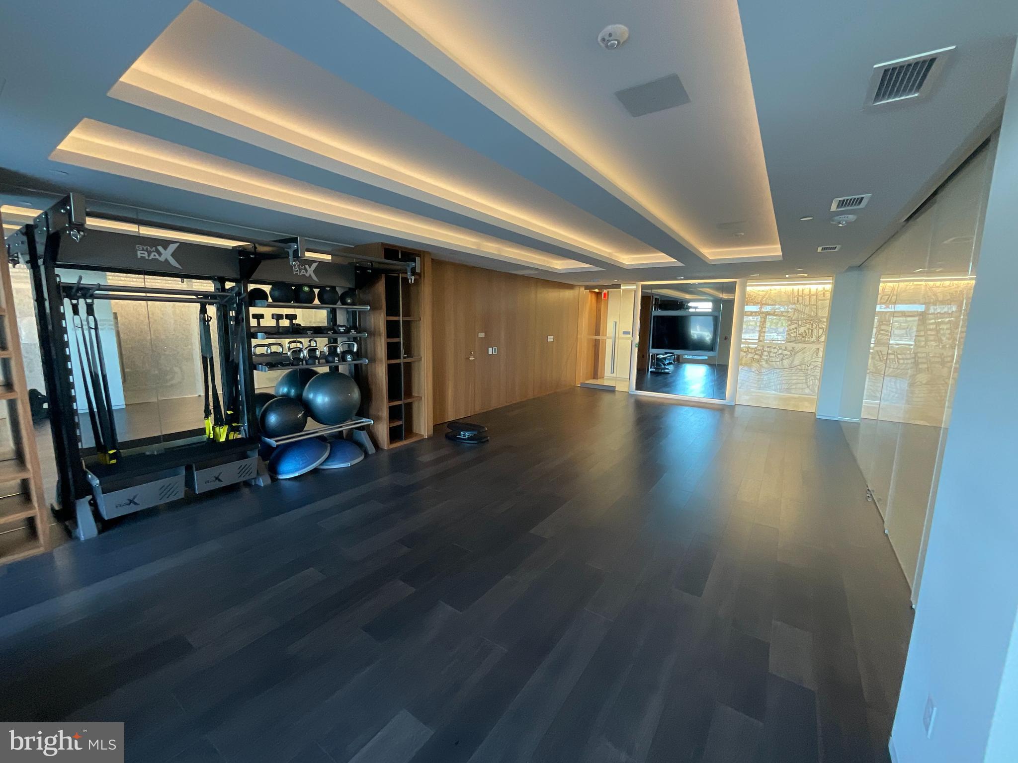 ROBINSON LANDING - Residential