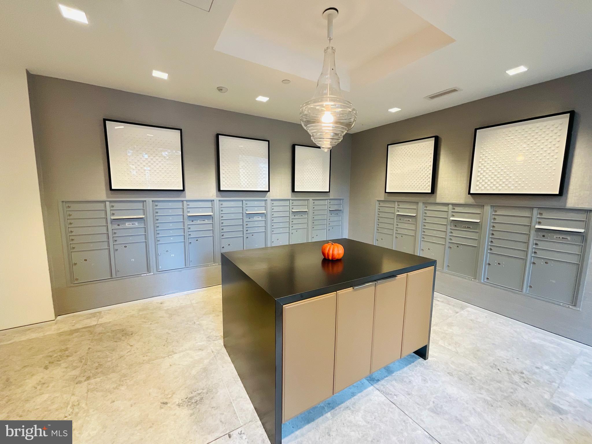 ROBINSON LANDING - Residential