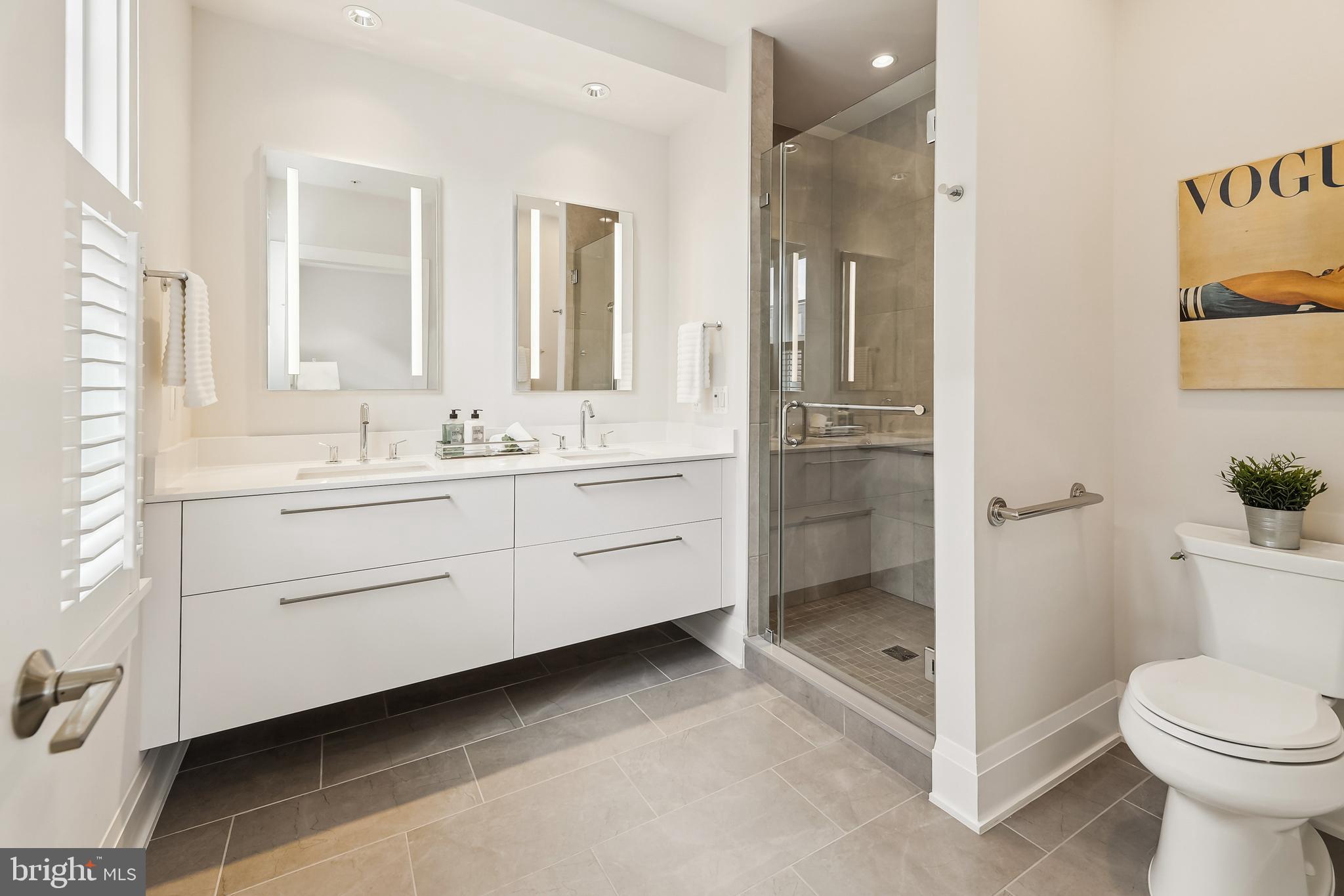 ROBINSON LANDING - Residential