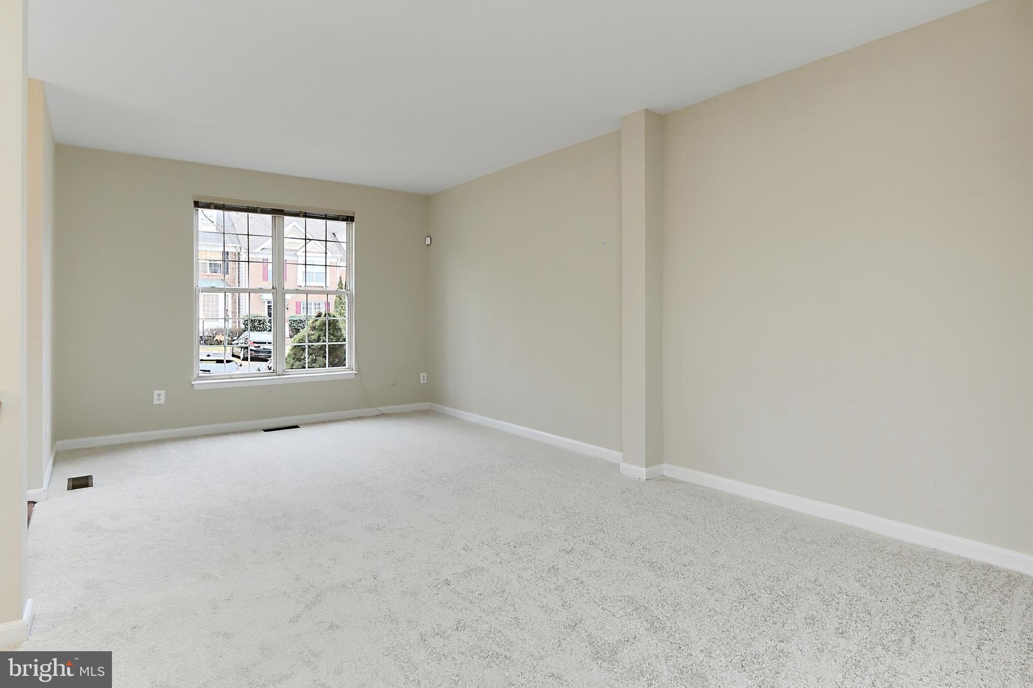 CASCADES/POTOMAC - Residential