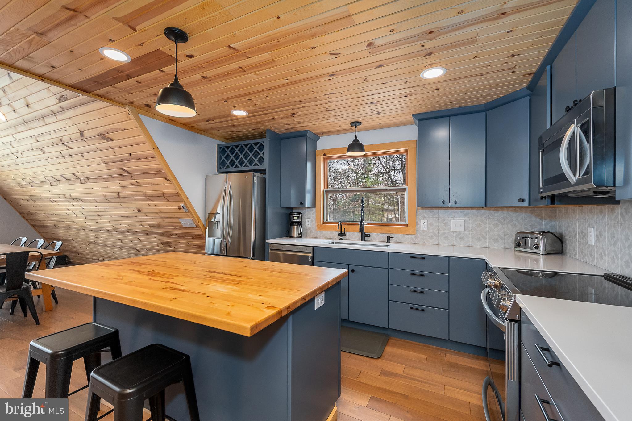 PARADISE GARDENS - Residential