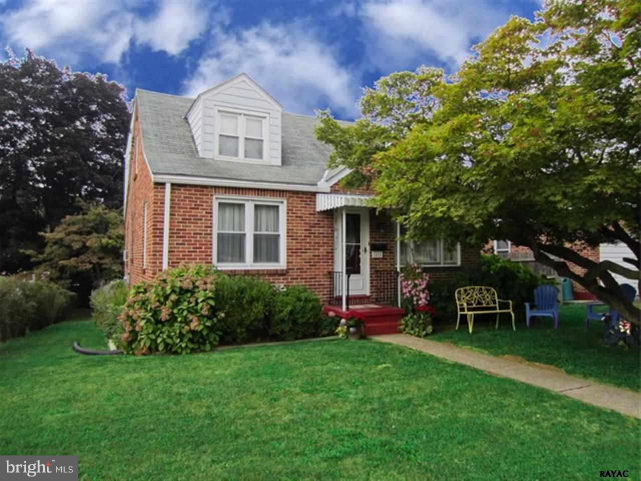 EAST YORK - Residential
