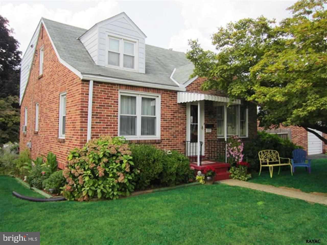 EAST YORK - Residential