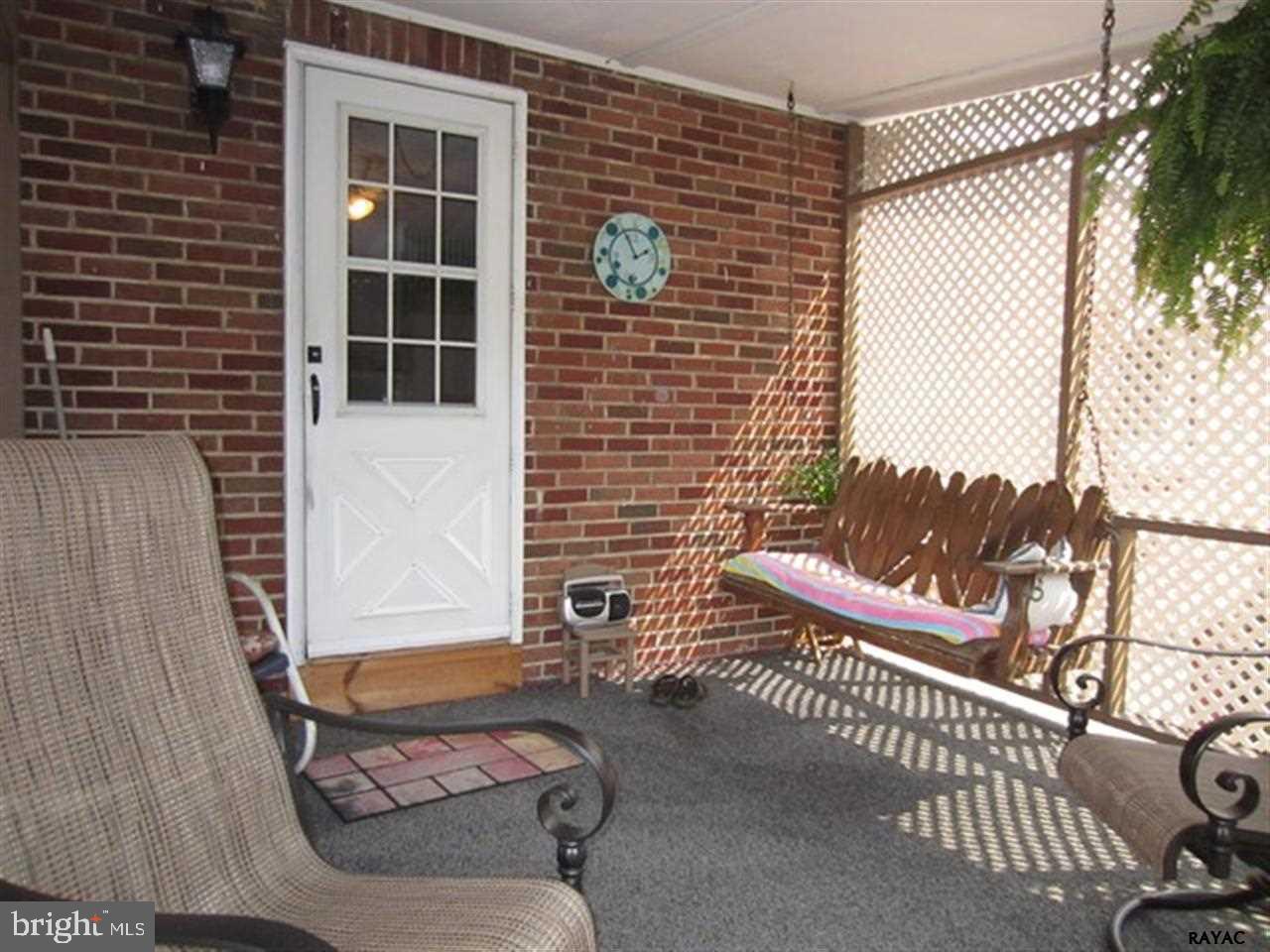 EAST YORK - Residential