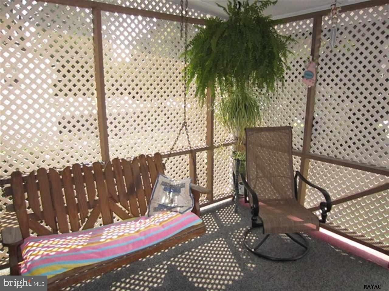 EAST YORK - Residential