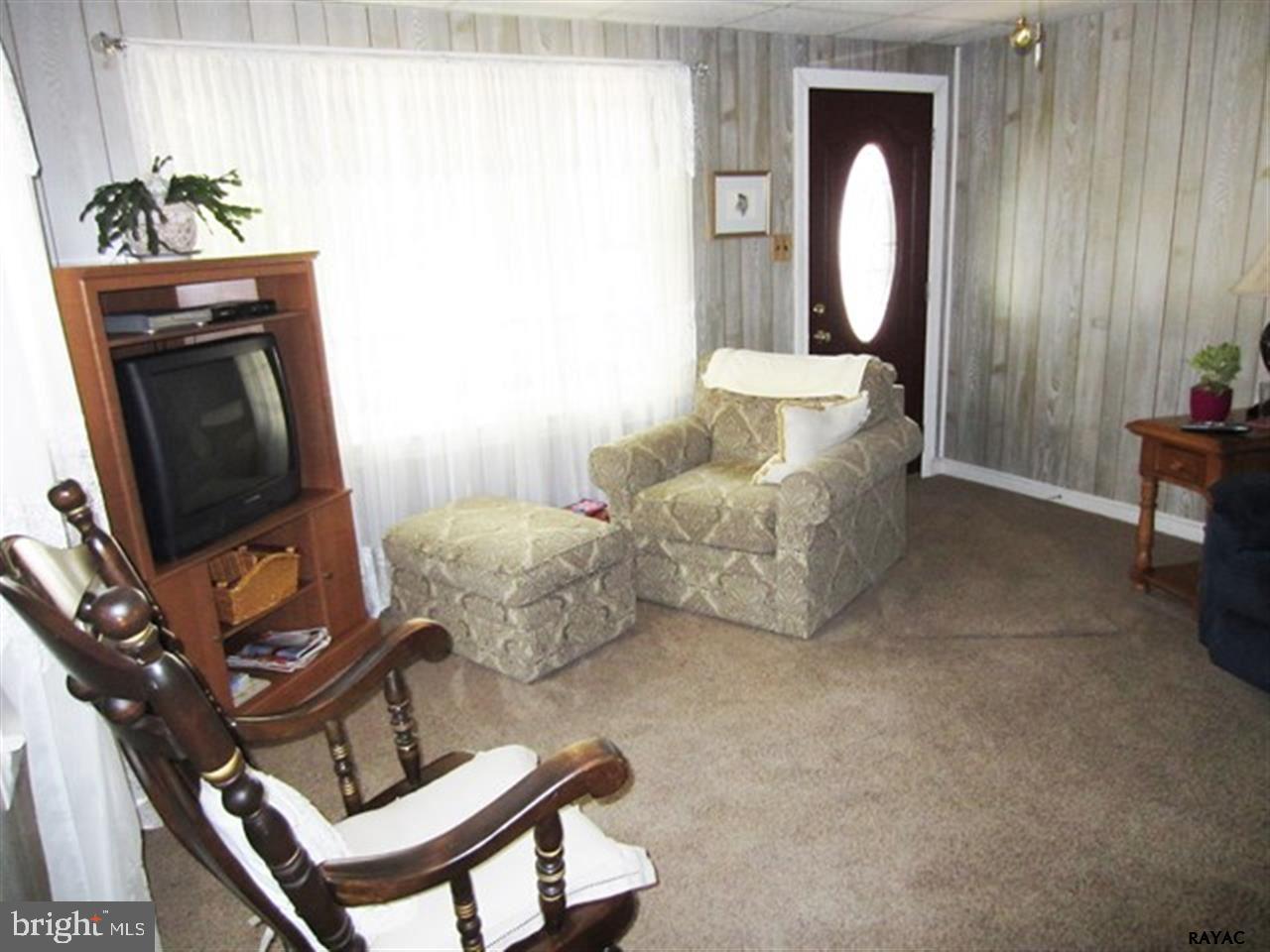 EAST YORK - Residential