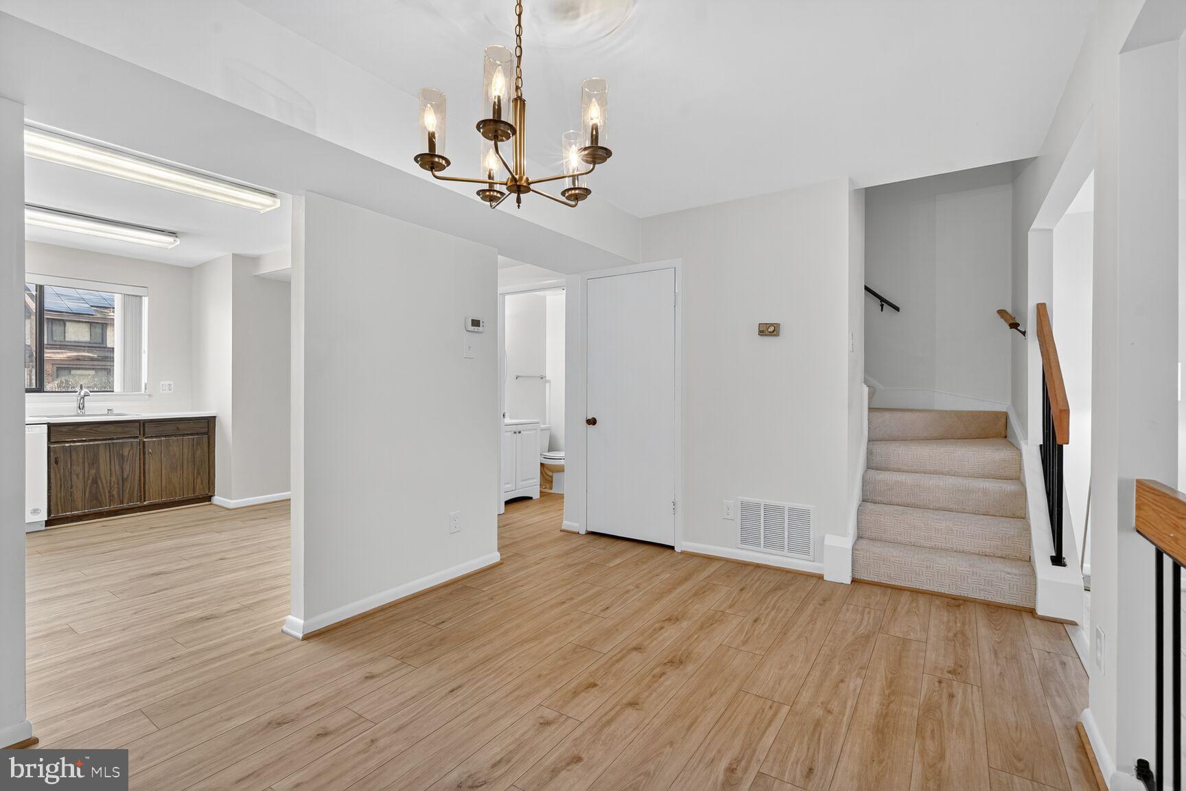 WINDSOR GREEN - Residential