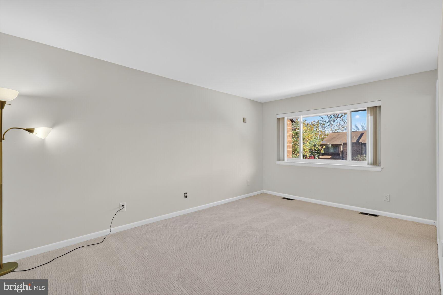 WINDSOR GREEN - Residential