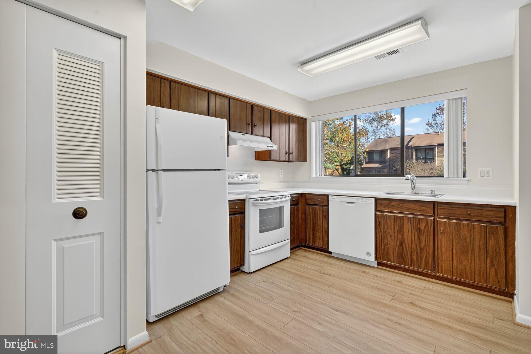 WINDSOR GREEN - Residential