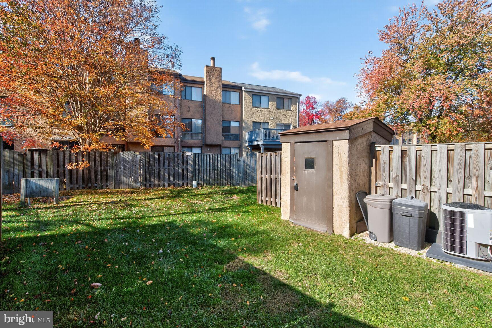 WINDSOR GREEN - Residential