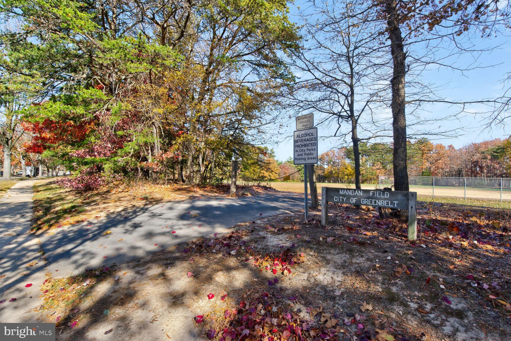 WINDSOR GREEN - Residential