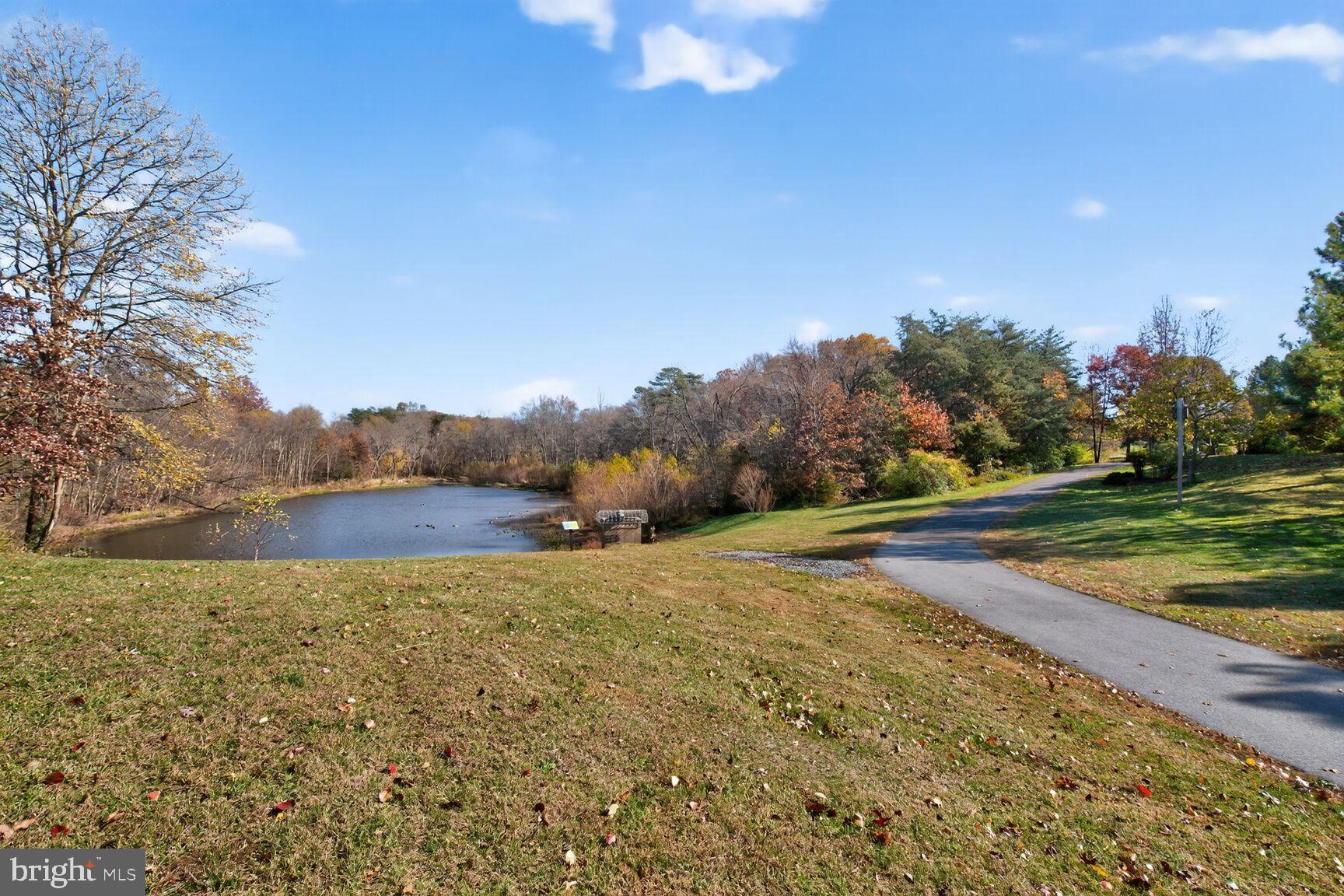 WINDSOR GREEN - Residential