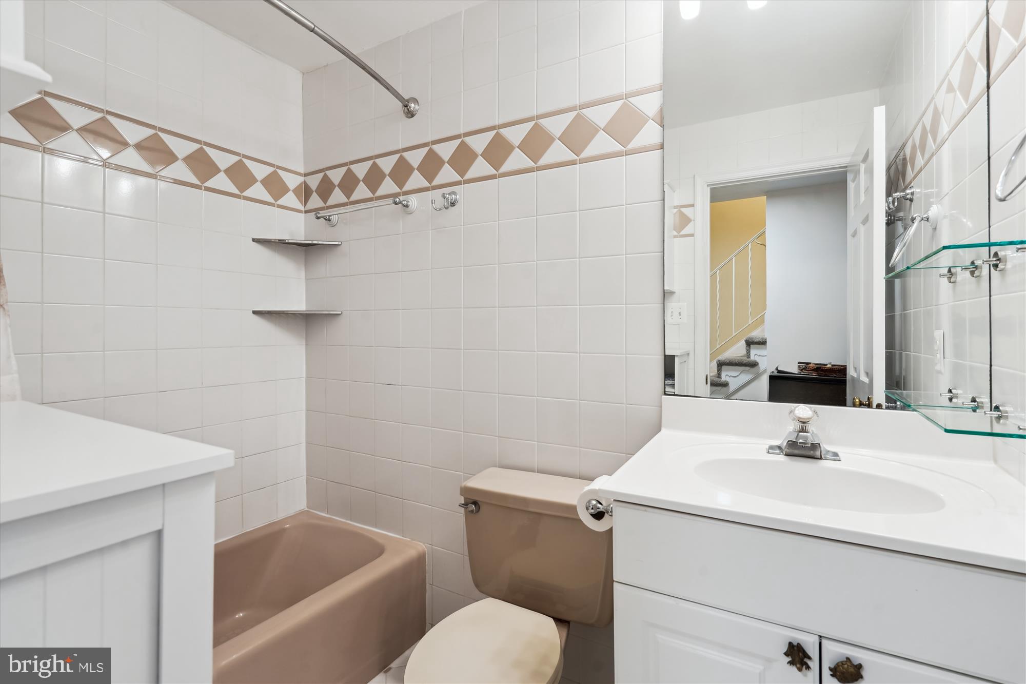 OLDE SWINKS MILL ESTATES - Residential