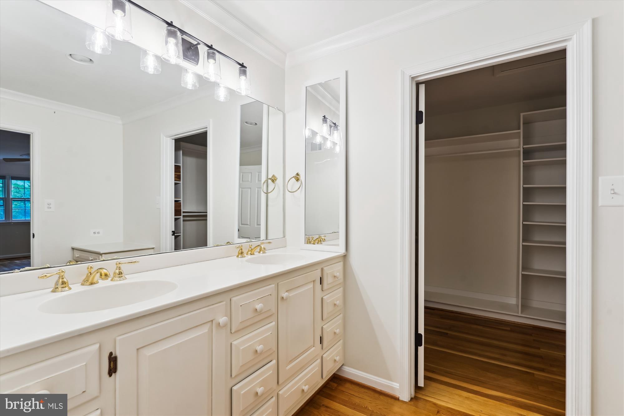 OLDE SWINKS MILL ESTATES - Residential