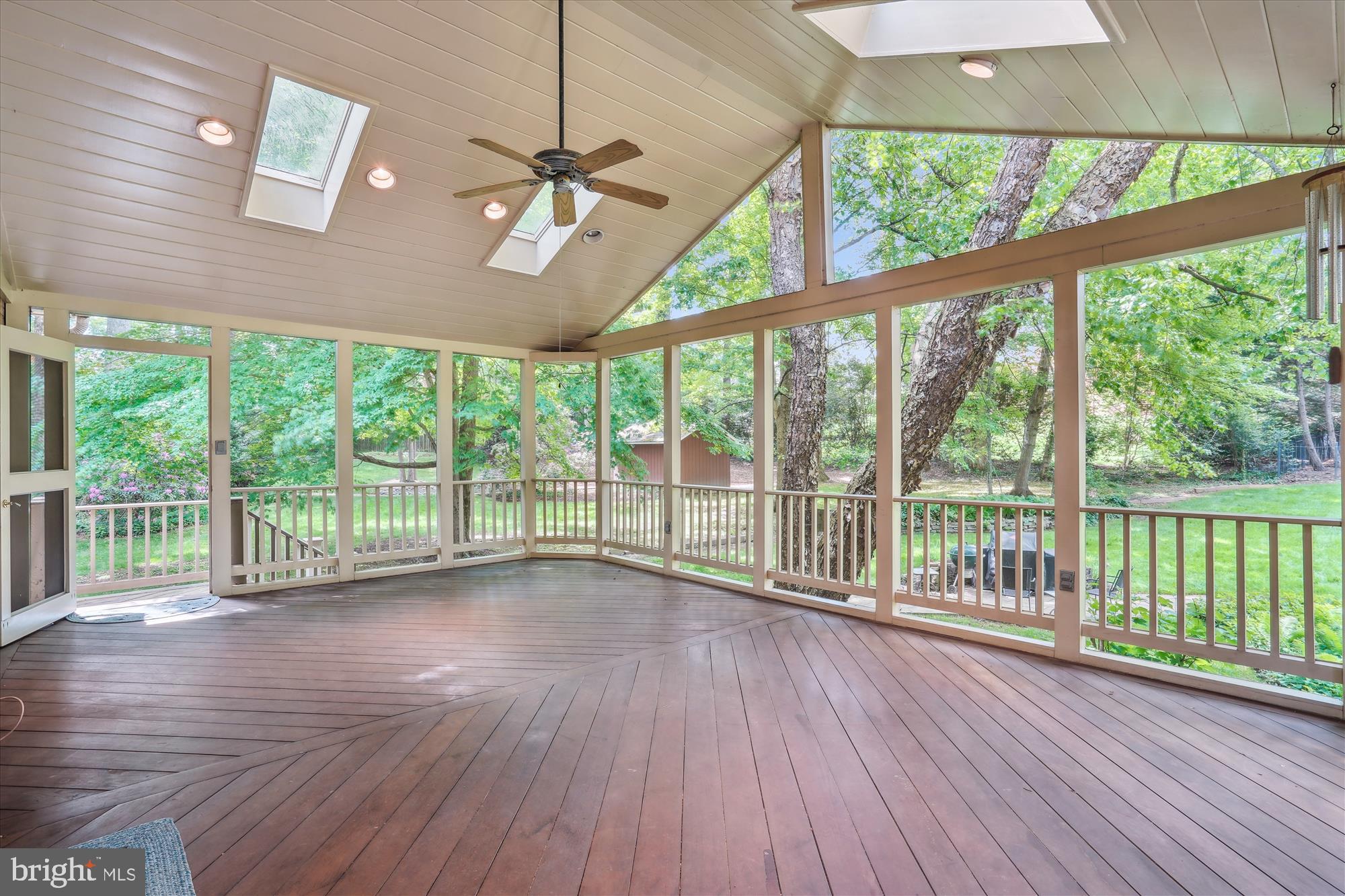 OLDE SWINKS MILL ESTATES - Residential