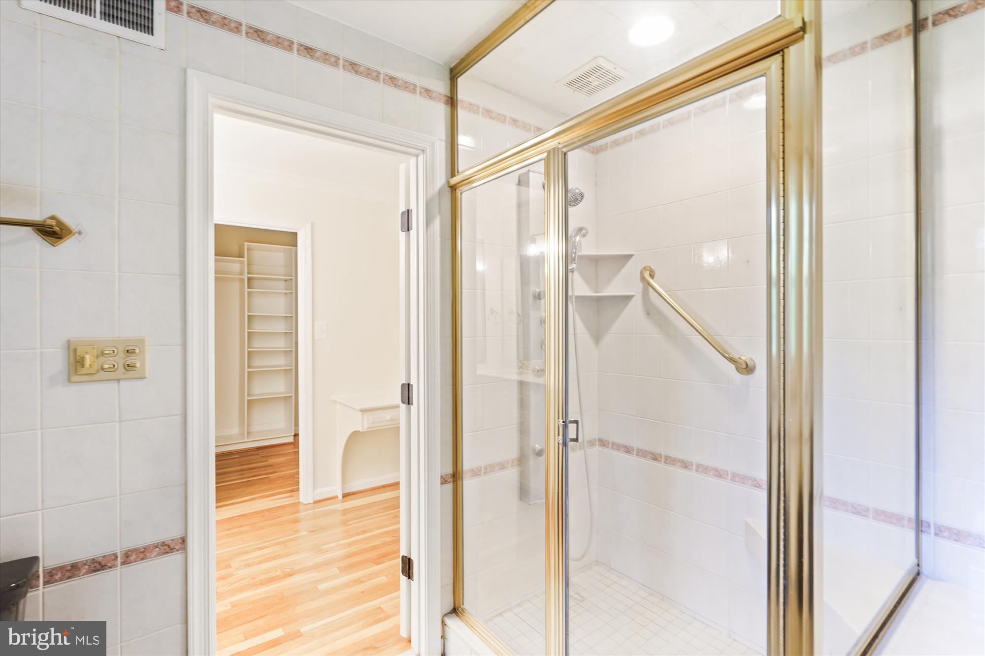 OLDE SWINKS MILL ESTATES - Residential