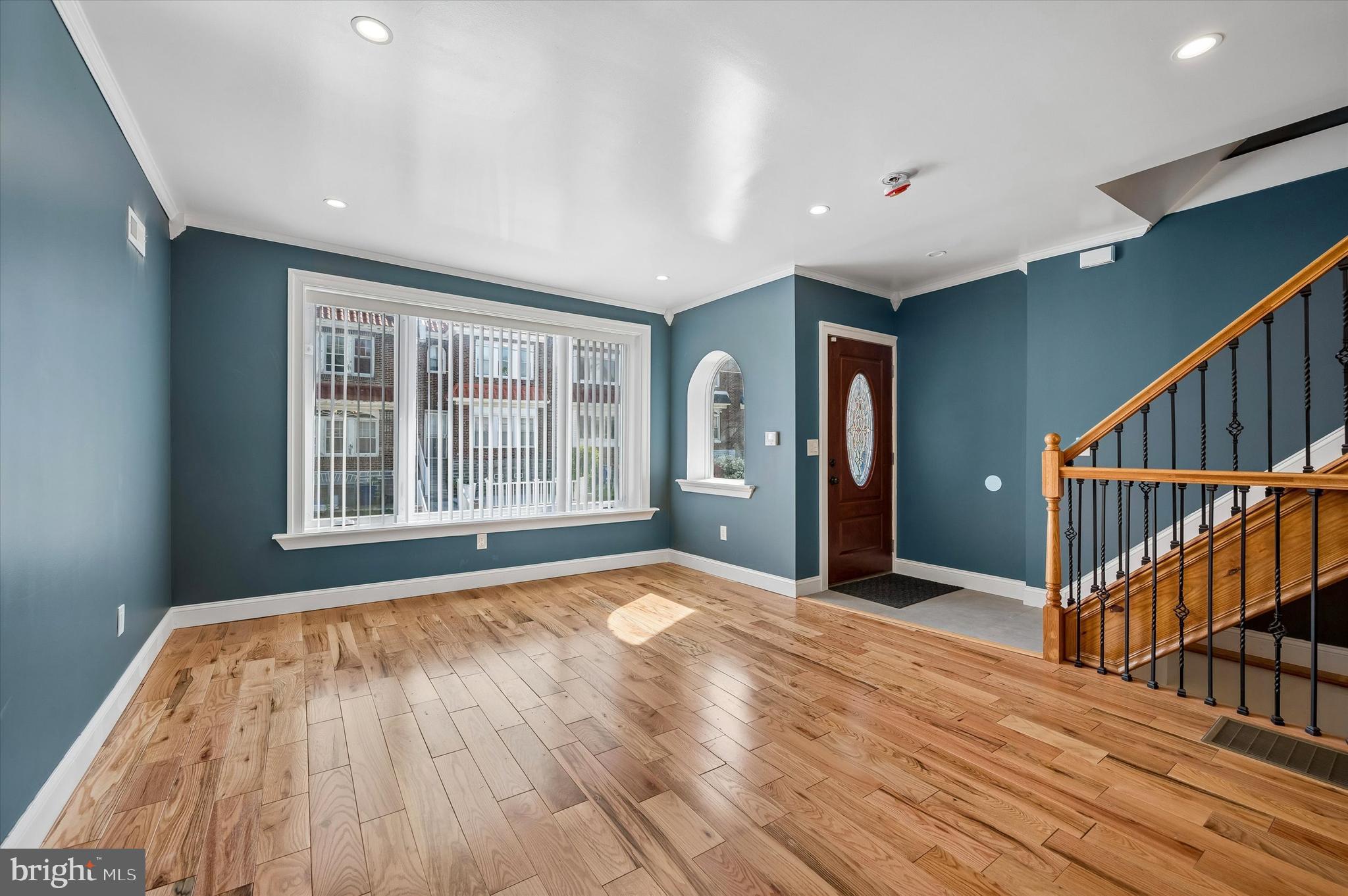 WEST OAK LANE - Residential