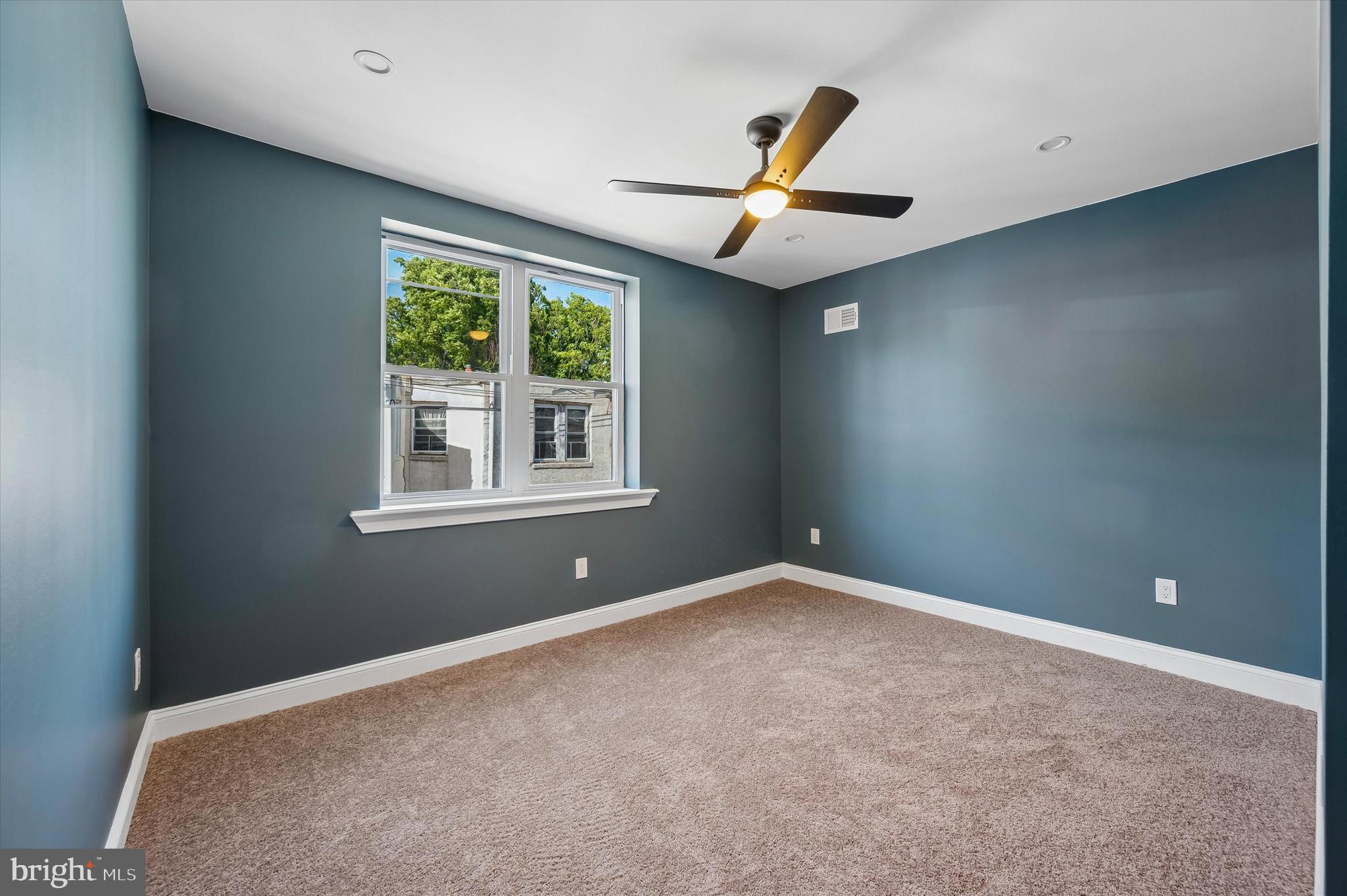 WEST OAK LANE - Residential