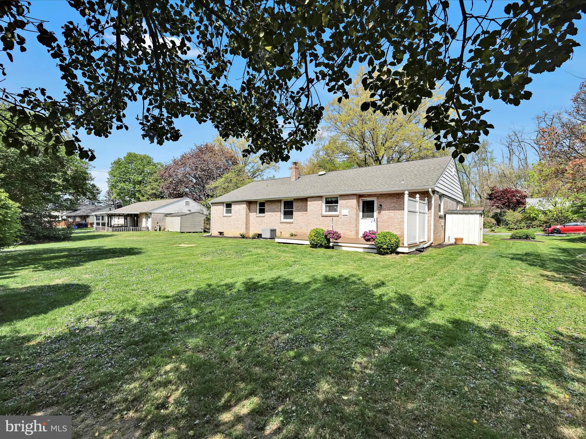 Lancaster, Pennsylvania 17603, United States, 3 Bedrooms Bedrooms, ,1 BathroomBathrooms,Residential,Pending,131810