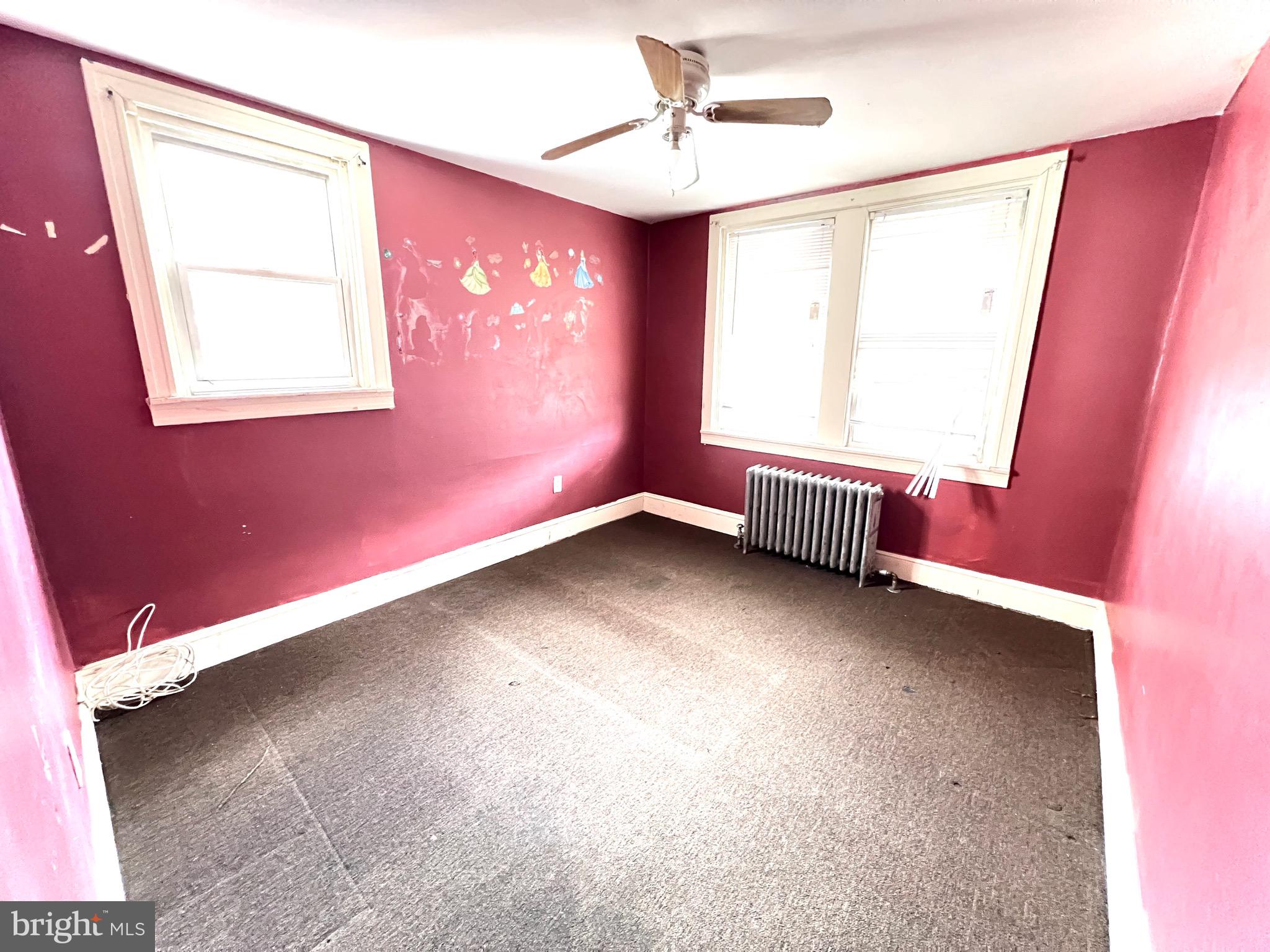 LAWNCREST - Residential