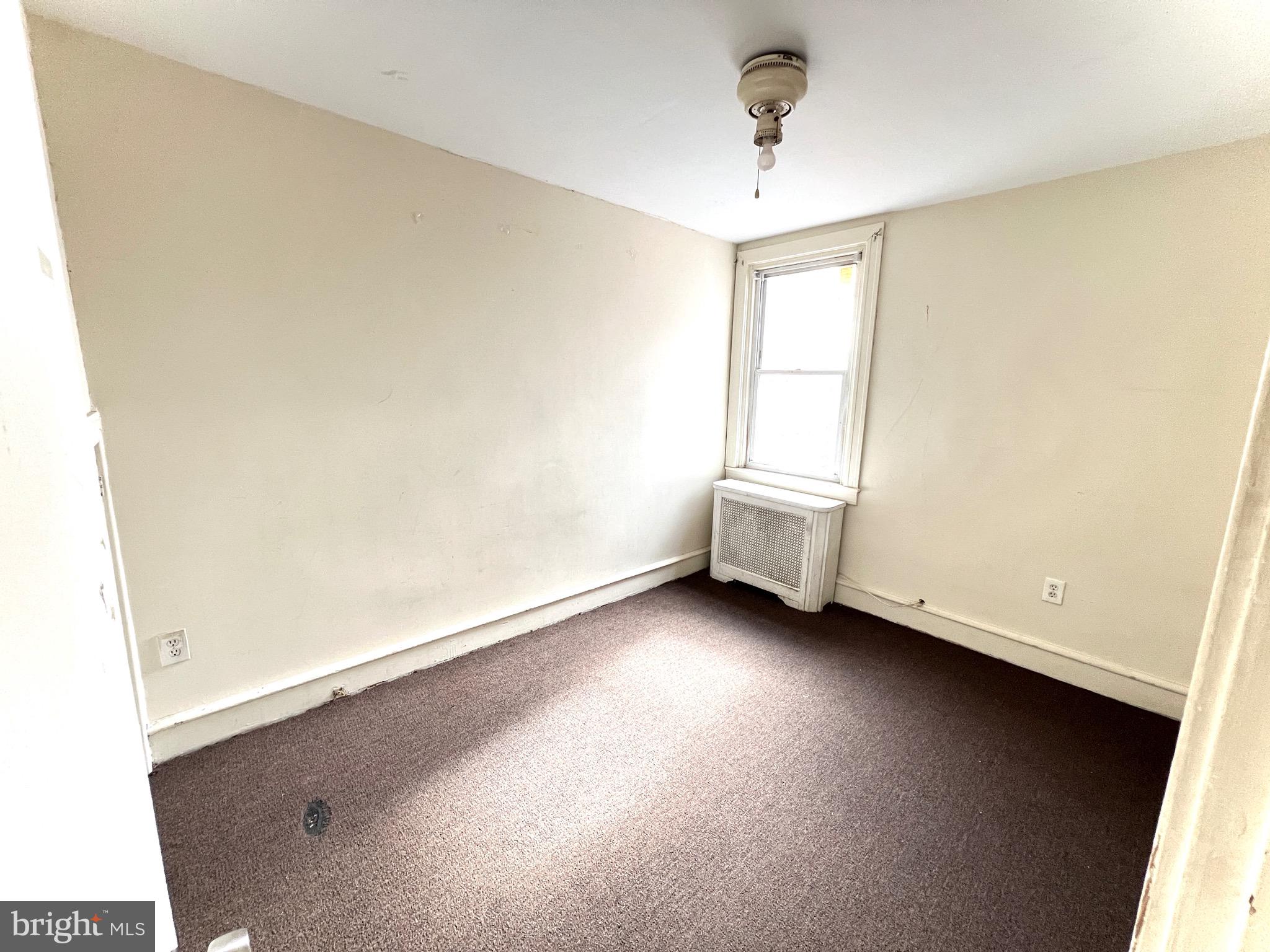 LAWNCREST - Residential