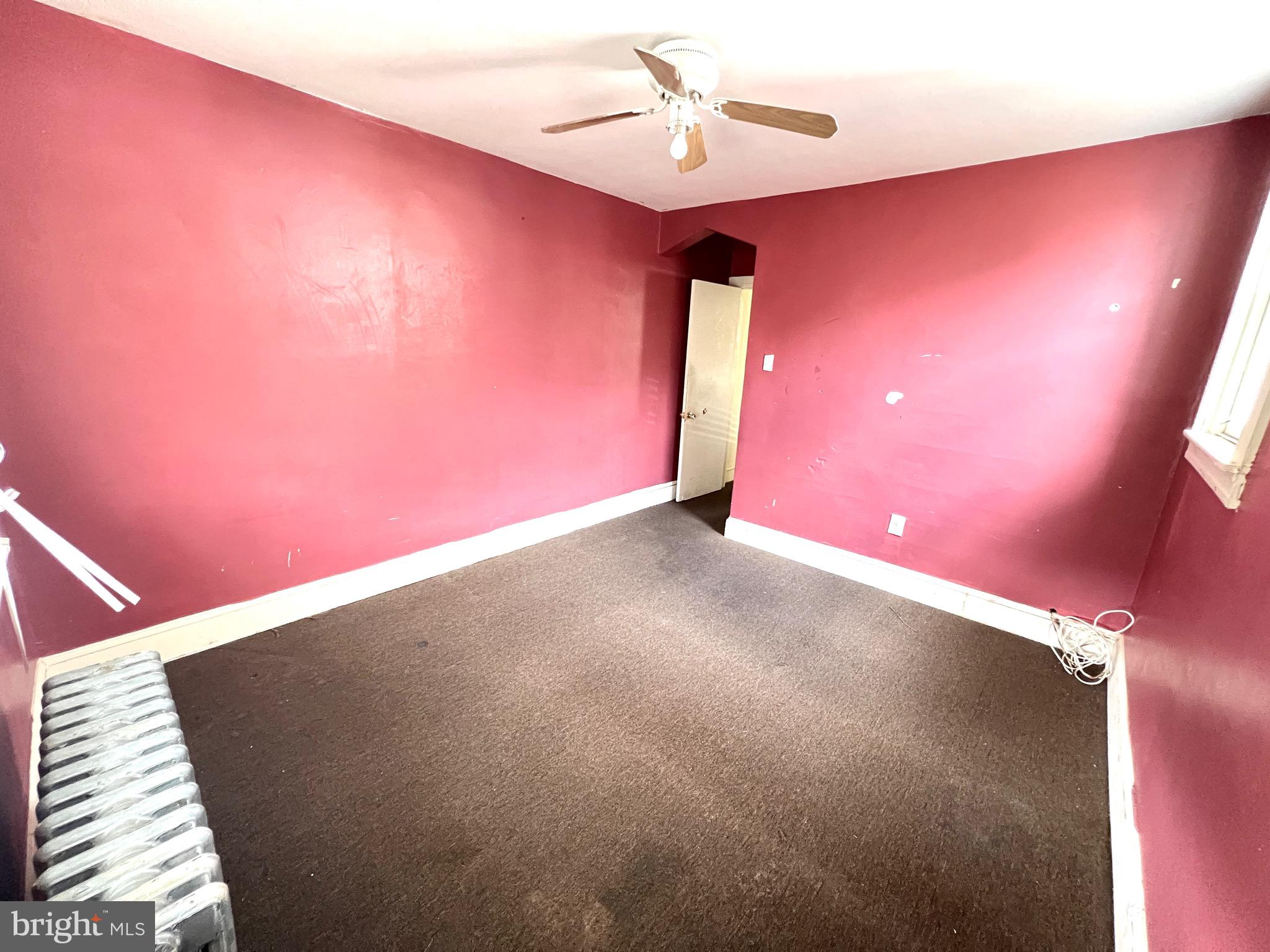 LAWNCREST - Residential