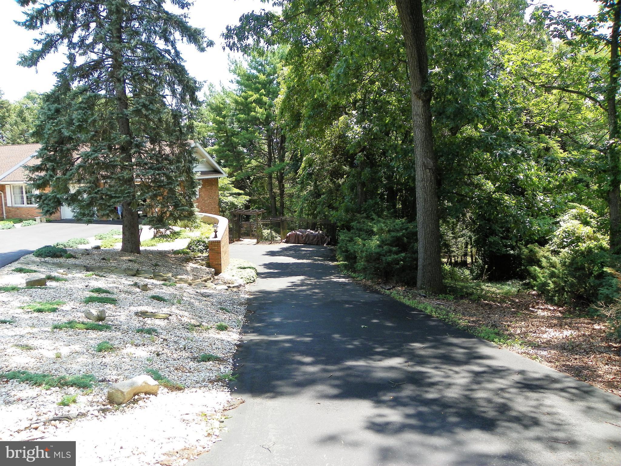 LYNNWOOD - Residential