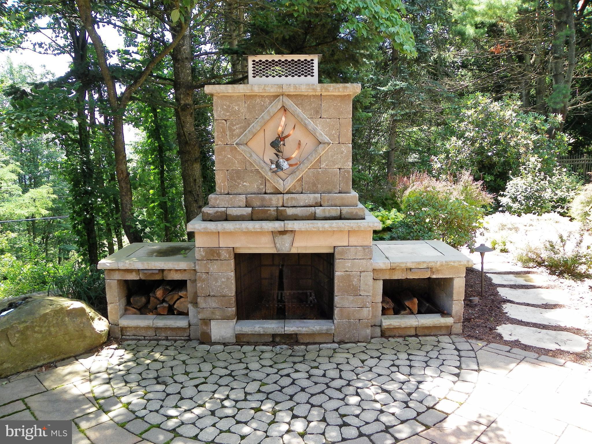 LYNNWOOD - Residential