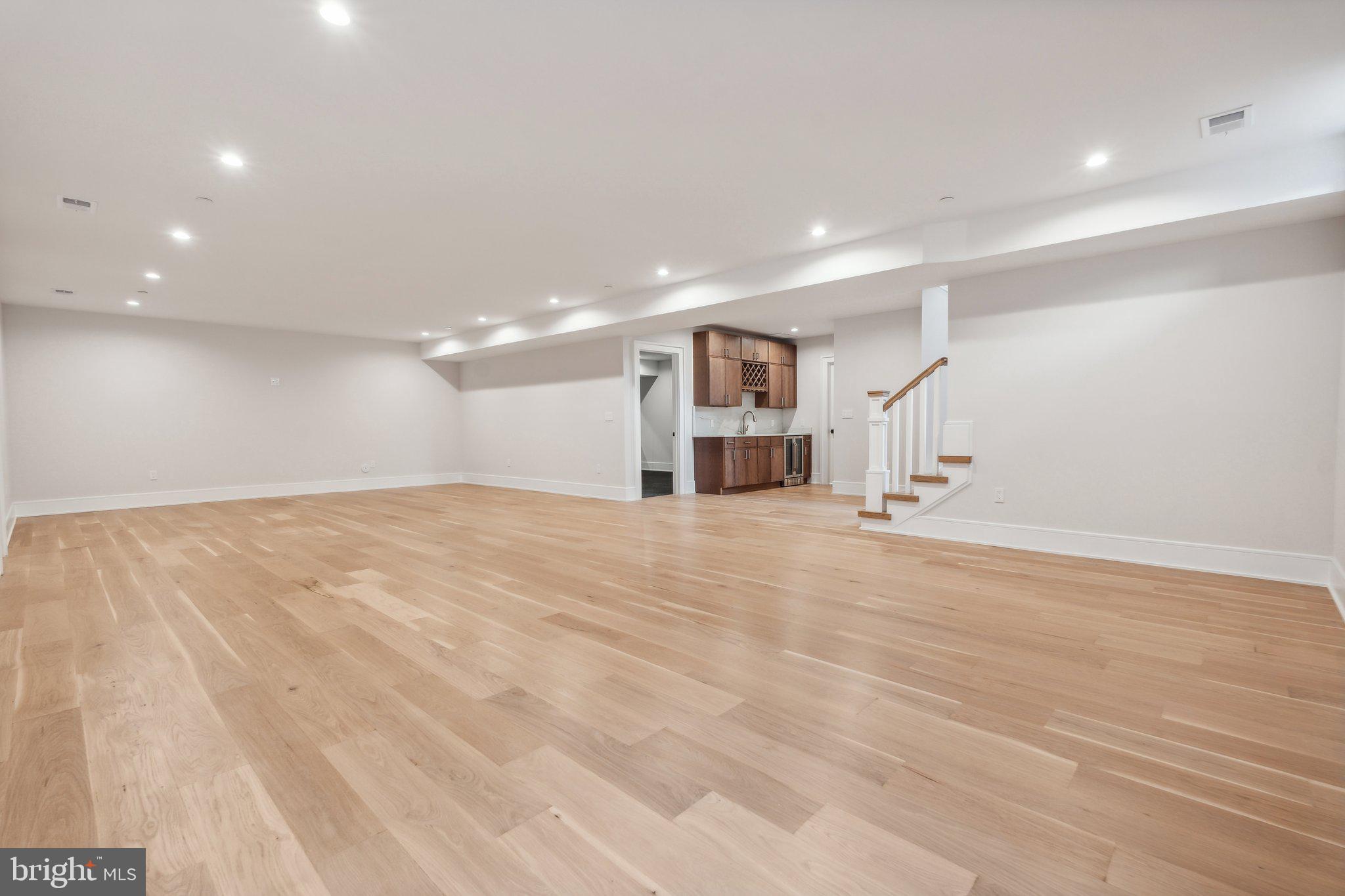 GLEN ECHO HEIGHTS - Residential